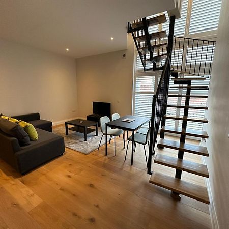 Winchester Street Apartments By Urban Abode Basingstoke Exterior foto
